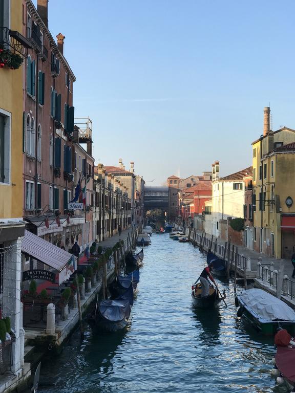 Hotel Casa Burchielle à Venise Extérieur photo