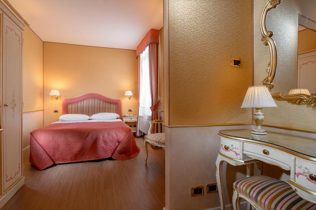 Hotel Casa Burchielle à Venise Extérieur photo